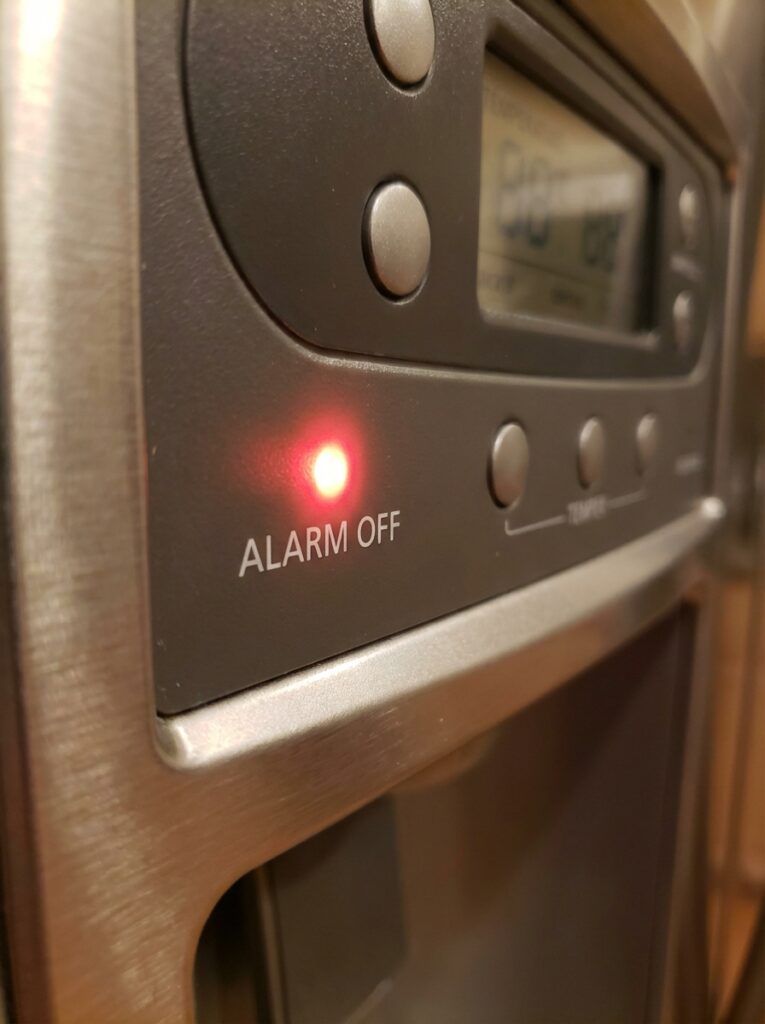 Refrigerator_control_panel_202603270356